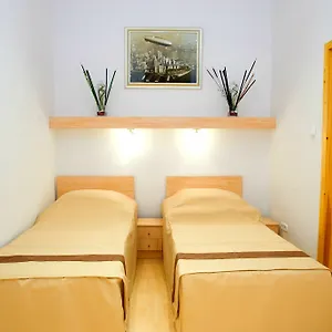 Centrooms House Gasthof